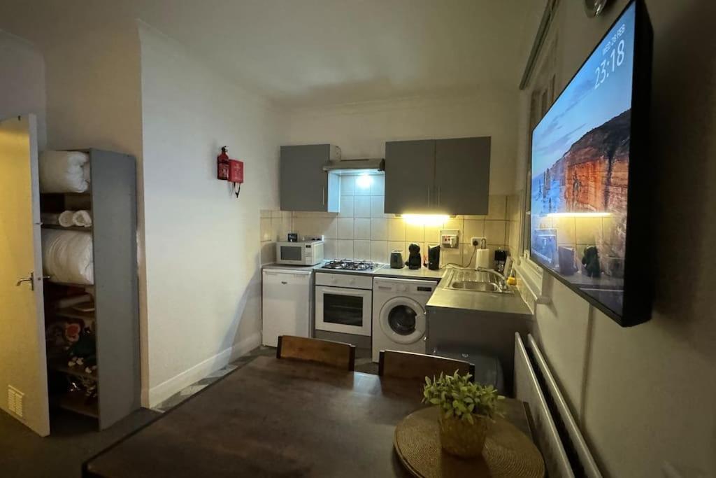 شقة Flat In The Heart Of Camden Town لندن المظهر الخارجي الصورة